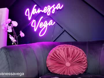 girl
        vanessa_vega cam image #1383623