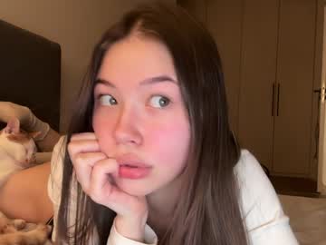 girl
        eternal_infinite cam image #3949030