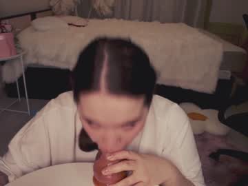 girl
        chery_lady22 cam image #2322082