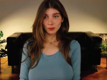 girl
        rich_roxy cam image #2171241
