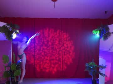 girl
        _meganmeow_ cam image #3160015
