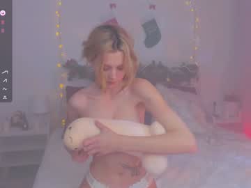 girl
        little_anitta cam image #3897276