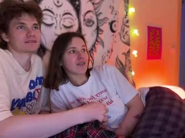 couple
        di_n_alex cam image #4096584