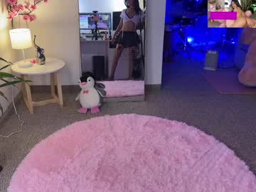 girl
        sweet_littleee cam image #4510198