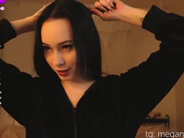 girl
        top_of_passion cam image #4366129