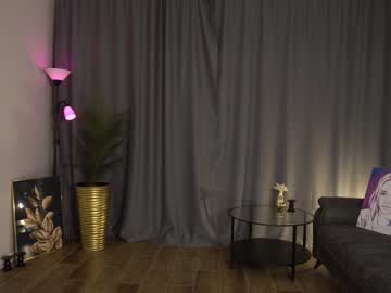 girl
        cherry_beauty cam image #2144552