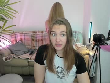 girl
        radiants_2 cam image #3424520