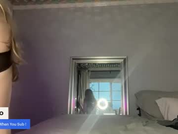 girl Close-up Pussy Web Cam Girls with oksavv