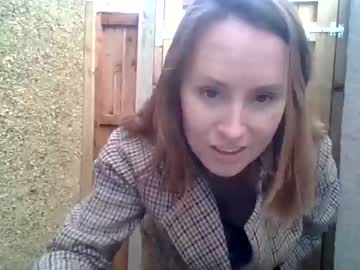 girl
        eatmypie69 cam image #1912403