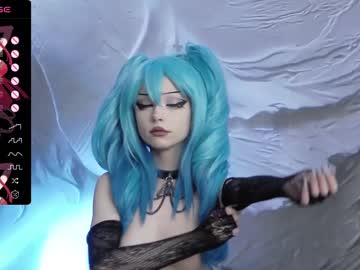 girl
        xenomy cam image #2360081