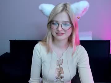 girl
        grace_smit cam image #1739168