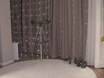 girl
        viaangel_ cam image #3738427