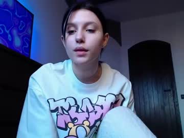 girl
        eva_eva_eva_eva_eva cam image #1926343