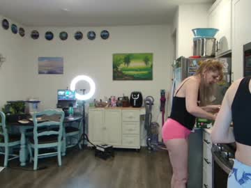 girl
        emberpheonixxx cam image #3715136
