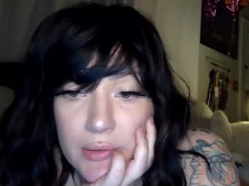 girl
        charliemariexx cam image #2796210