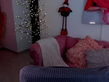 girl
        abby_rosse_ cam image #3691149