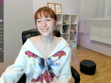 girl
        girlie_twinkle cam image #1253716