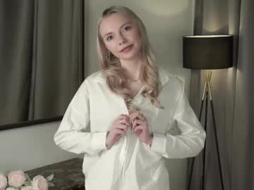 girl
        taitedutch cam image #4189289