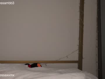 girl
        xvno cam image #1647343
