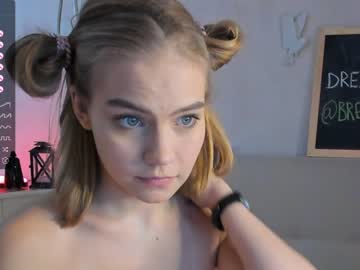 girl
        kirasammers cam image #1922515