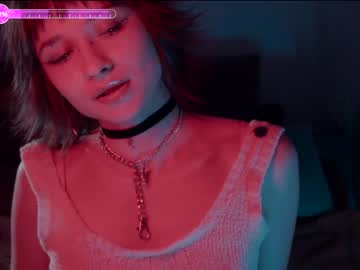 girl
        chaturbatable cam image #2542046
