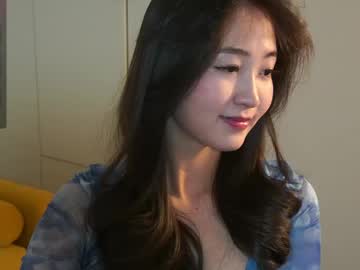 girl
        seulbi cam image #4243837