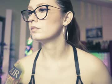 girl
        coolteacher cam image #1221922