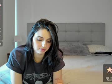 girl
        yourfreakygirl cam image #4279531