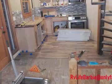girl
        rvlifebarbie cam image #329788