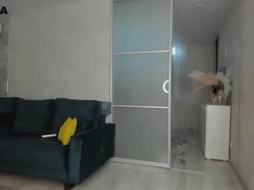 girl
        mia_devill cam image #839507