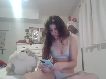 girl
        smartybaby69 cam image #1277730