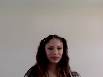girl
        ilumaci cam image #3302605