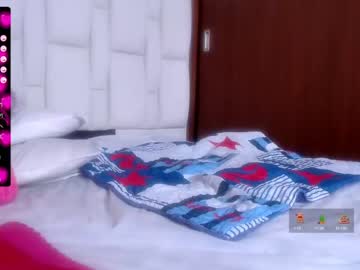 girl
        taty__gomez cam image #2310465