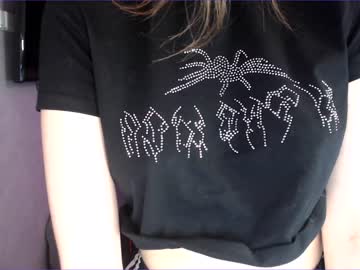 girl
        tripleprinces cam image #1913646