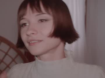 girl
        chaturbatable cam image #3660373