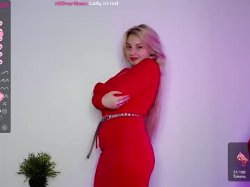 girl
        shy_blondiee cam image #655310