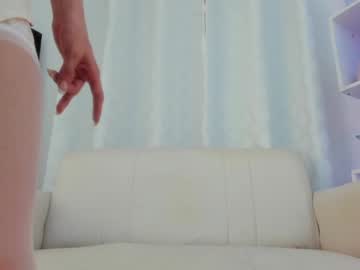 girl
        nezo_ cam image #3219441