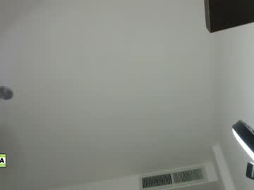 girl
        latinella cam image #1734122