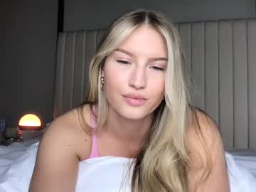 girl
        thezabrina cam image #1714427