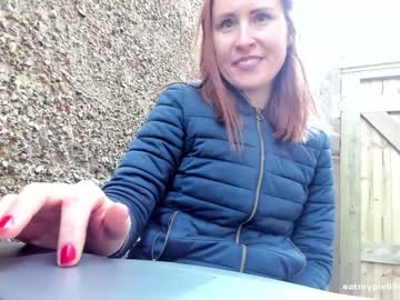 girl
        eatmypie69 cam image #720619