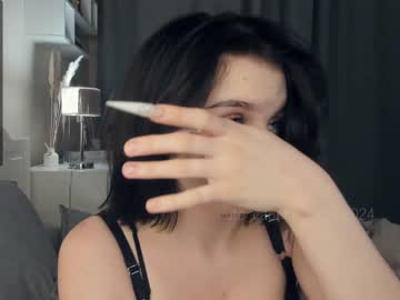 girl
        cute_caprice cam image #2815221