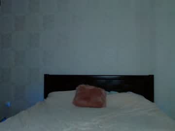 girl
        kittycat__meow_ cam image #1034060