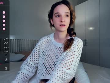 girl
        love_lovess cam image #1536546