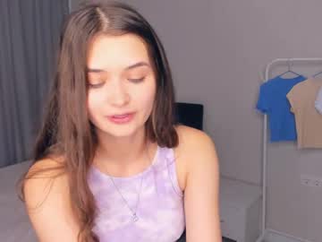 girl
        juliaaguilar cam image #1594864