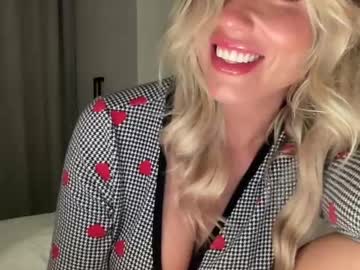 girl
        iiivy_ cam image #3471884