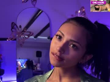 girl
        sweet_littleee cam image #4524727