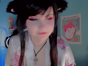 girl
        ronnie_neko cam image #1123784