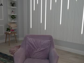 girl
        mia_devill cam image #57471