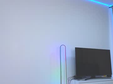 girl
        lovlybambi cam image #2577333