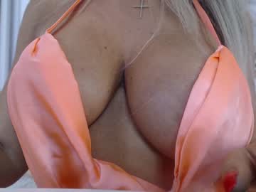 girl
        marrylouanne cam image #1139968